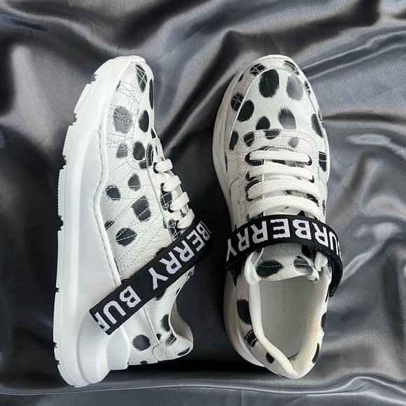 Burberry Cheetah Print Ronnie Sneakers - Picture 1 of 8